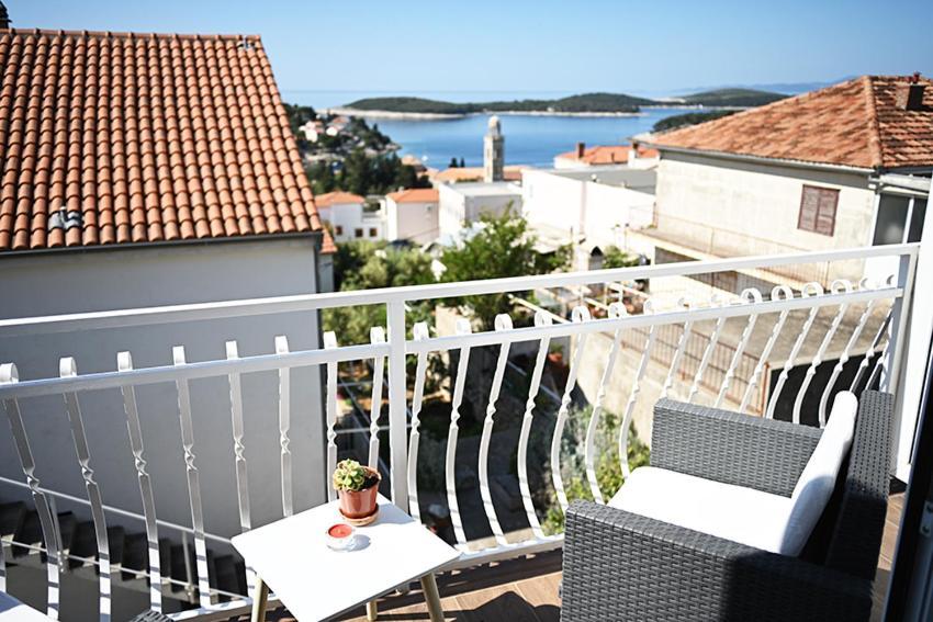 Tanya-Apartments And Rooms Hvar Town Dış mekan fotoğraf