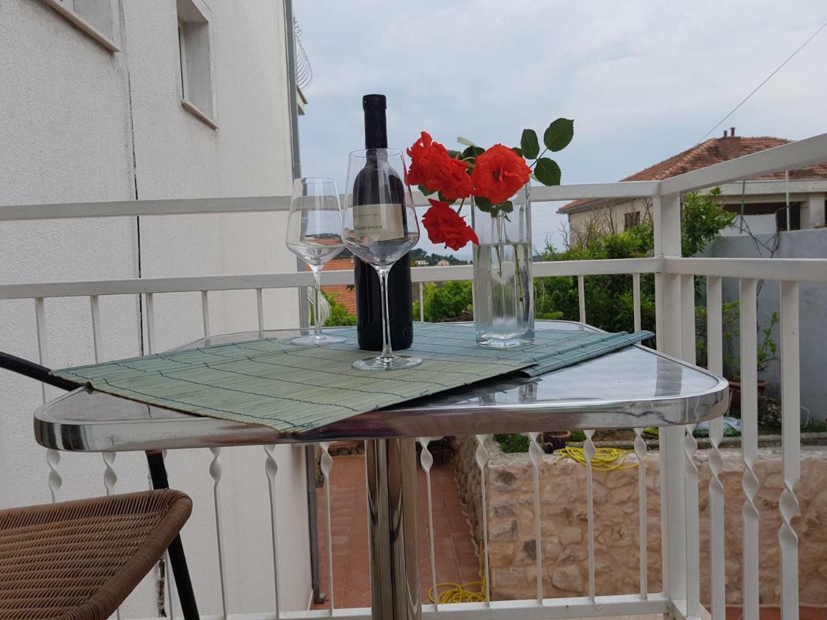 Tanya-Apartments And Rooms Hvar Town Dış mekan fotoğraf